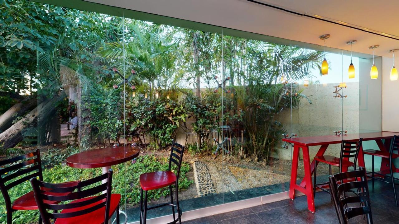 מלון Grand Park Royal קוזומל מראה חיצוני תמונה The interior of the restaurant